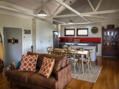 SeaLaVie - Accommodation Port Macquarie 0