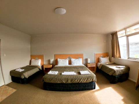 Highway One Motel - Accommodation Port Macquarie 1