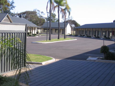 Sundowner Motel Hotel - Accommodation Port Macquarie 1