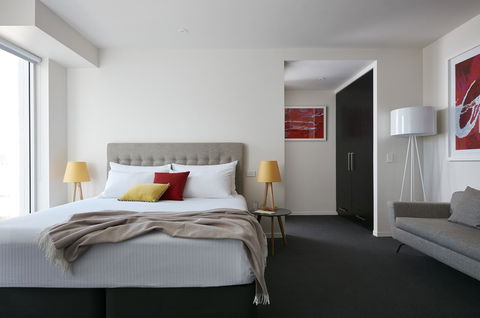 Art Series - The Watson - Accommodation Port Macquarie 14