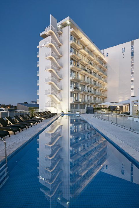 Art Series - The Watson - Accommodation Port Macquarie 0