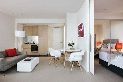 Art Series - The Watson - Accommodation Port Macquarie 16
