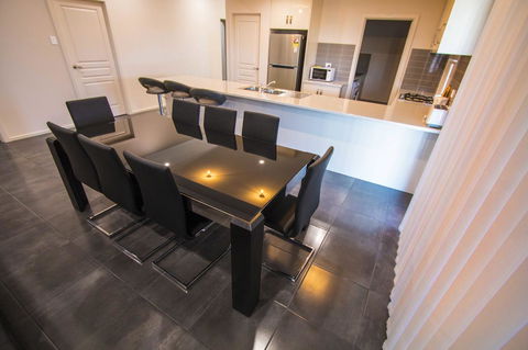 Serene Shores - Accommodation Port Macquarie 3