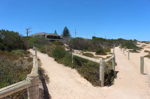 The Lighthouse - Beachfront Accommodation - Accommodation Port Macquarie 11