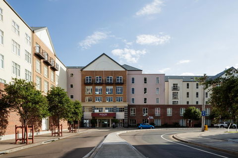 Rydges Newcastle - Accommodation Port Macquarie 2