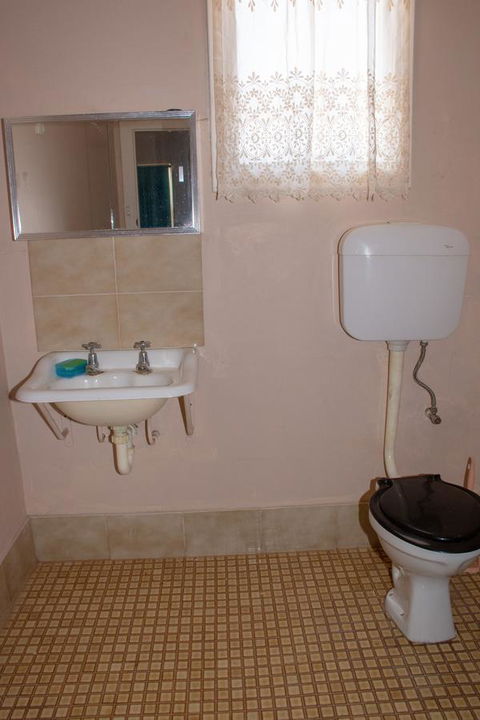 Kimba Units - Accommodation Port Macquarie 3