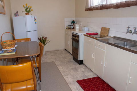Kimba Units - Accommodation Port Macquarie 7