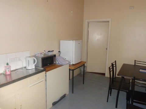 Adelaide Backpackers And Travellers Inn - Accommodation Port Macquarie 38
