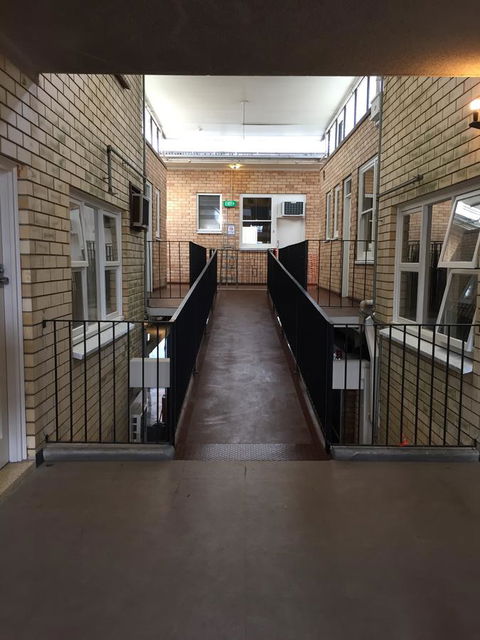 Adelaide Backpackers And Travellers Inn - Accommodation Port Macquarie 10
