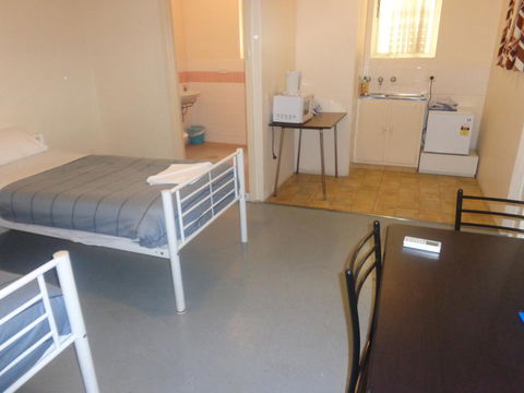 Adelaide Backpackers And Travellers Inn - Accommodation Port Macquarie 43