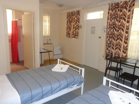 Adelaide Backpackers And Travellers Inn - Accommodation Port Macquarie 27