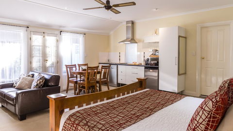 One Tree Bed And Breakfast - Accommodation Port Macquarie 17