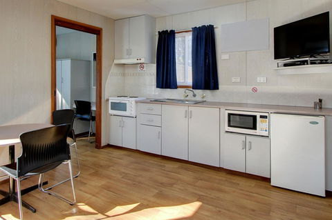 Gawler Caravan Park - Accommodation Port Macquarie 3