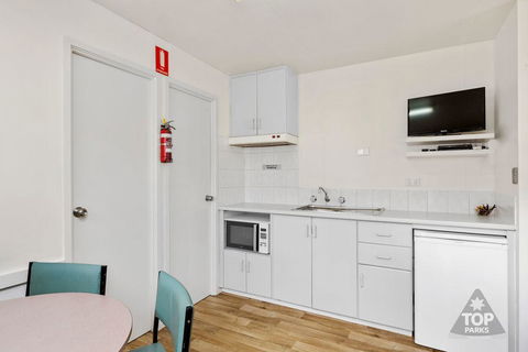 Gawler Caravan Park - Accommodation Port Macquarie 27