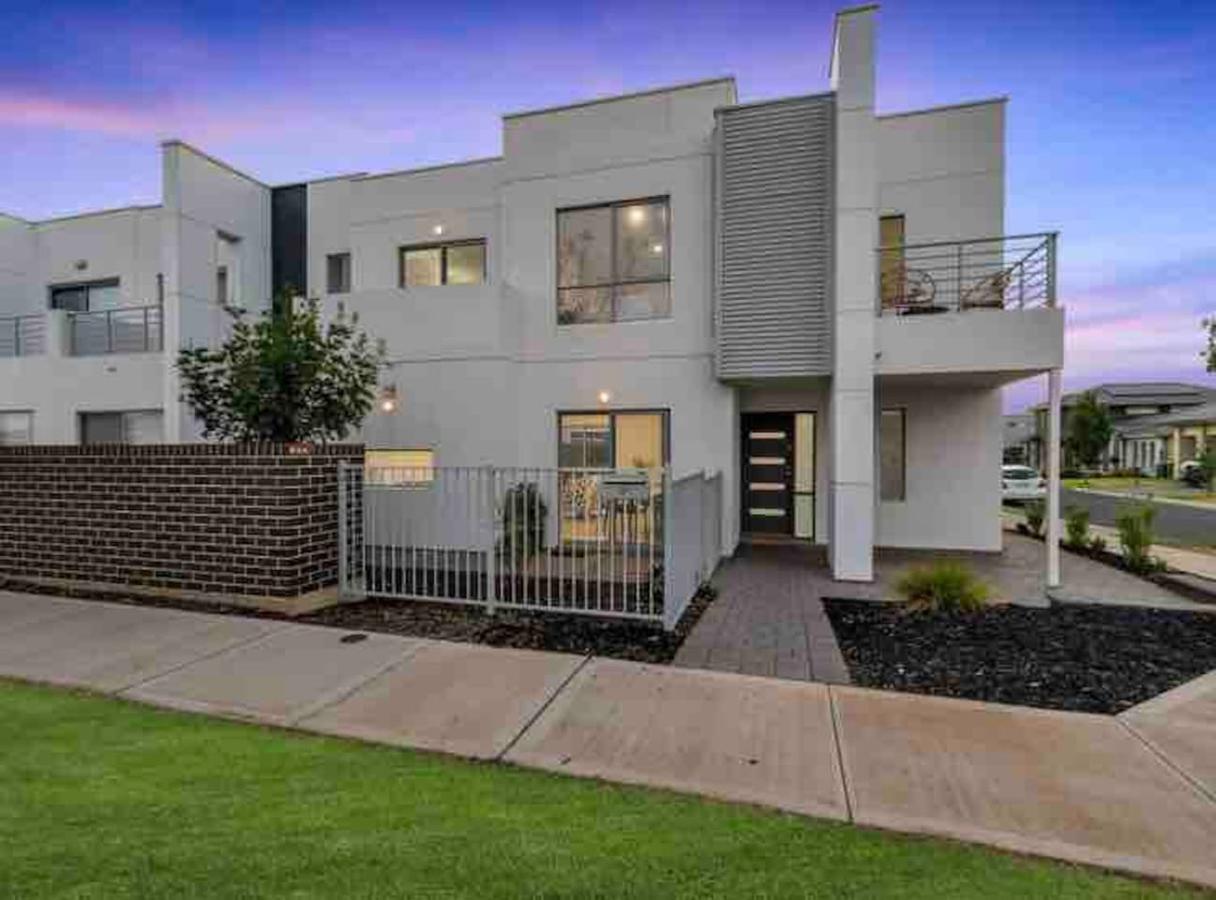 Findon SA Accommodation Port Macquarie
