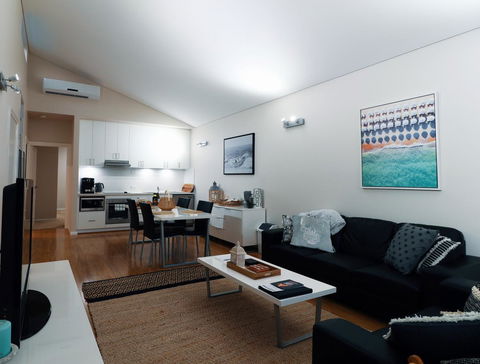 Villa Sedici @ Cape Villas Dunsborough - Accommodation Port Macquarie 0