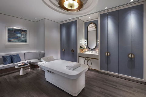 Crown Towers Perth - Accommodation Port Macquarie 12