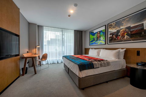 The Adnate Perth - Art Series - Accommodation Port Macquarie 11