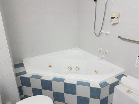 Mandurah Family Resort - Accommodation Port Macquarie 2