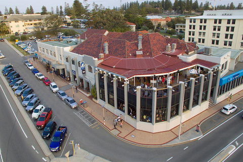 Ocean Beach Hotel - Accommodation Port Macquarie 3