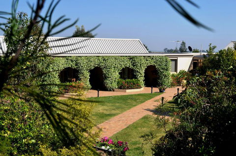 Grapevines Boutique Accommodation - Accommodation Port Macquarie 8