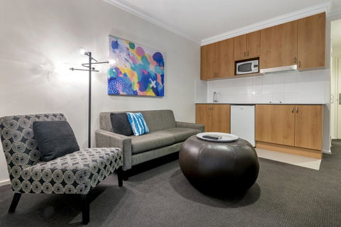 Oaks Perth Hotel - Accommodation Port Macquarie 4