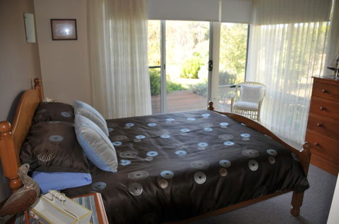 Glenelg On King Bed & Breakfast - Accommodation Port Macquarie 23