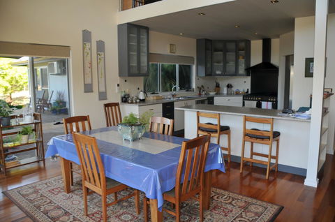 Glenelg On King Bed & Breakfast - Accommodation Port Macquarie 22