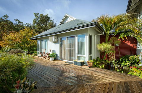 Glenelg On King Bed & Breakfast - Accommodation Port Macquarie 7