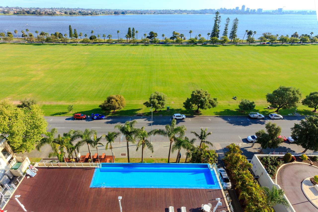 Yathroo WA Accommodation Port Macquarie