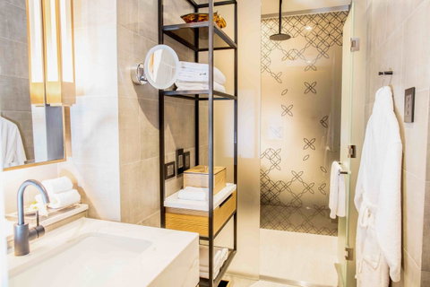 InterContinental Perth City Centre, An IHG Hotel - Accommodation Port Macquarie 7