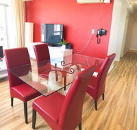 Centre of Perth whole apartment w/viewspapoolwifi - Accommodation Port Macquarie