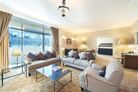 Parmelia Hilton Perth - Accommodation Port Macquarie 1