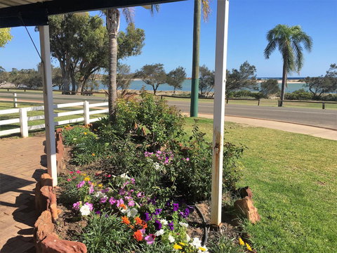 Kalbarri Seafront Villas - Accommodation Port Macquarie 10