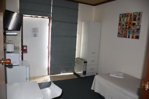 Mount Barker Valley Views Motel & Chalets, Western Australia - Accommodation Port Macquarie 42