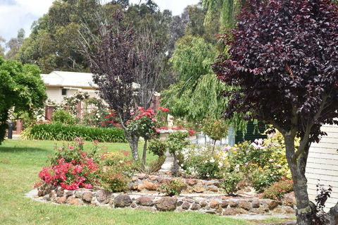 Mount Barker Valley Views Motel & Chalets, Western Australia - Accommodation Port Macquarie 28