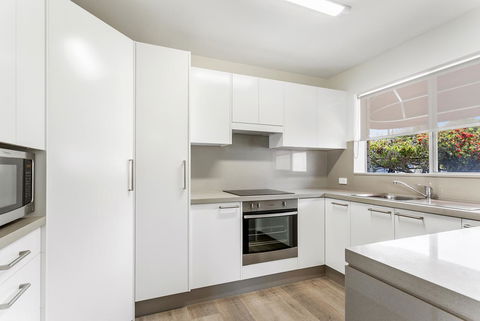 Laman Lodge, Unit 2, 15 Laman Street - Accommodation Port Macquarie 7