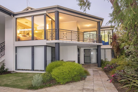 Cape View Beach Resort - Accommodation Port Macquarie 34