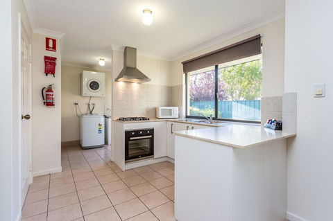 Country Comfort Perth - Accommodation Port Macquarie 16