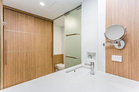 Country Comfort Perth - Accommodation Port Macquarie 1