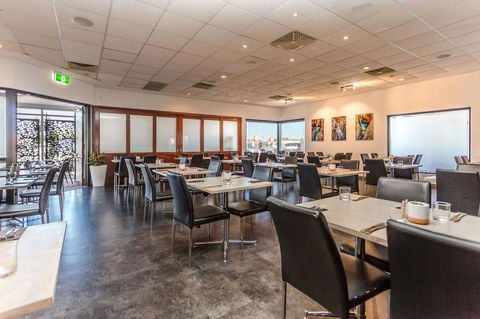 Country Comfort Perth - Accommodation Port Macquarie 11