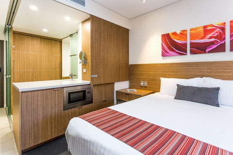 Country Comfort Perth - Accommodation Port Macquarie 2