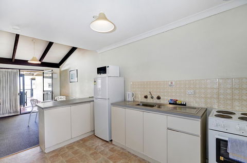 West Beach Lagoon 123 - Location & Views!!! - Accommodation Port Macquarie 10
