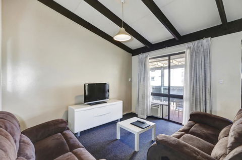 West Beach Lagoon 123 - Location & Views!!! - Accommodation Port Macquarie 6