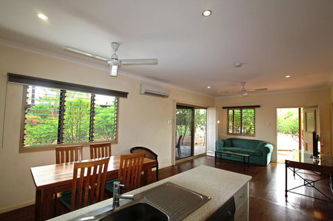 Kimberley Hotel - Accommodation Port Macquarie 4