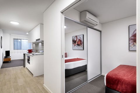 Ramada By Wyndham VetroBlu Scarborough Beach - Accommodation Port Macquarie 13