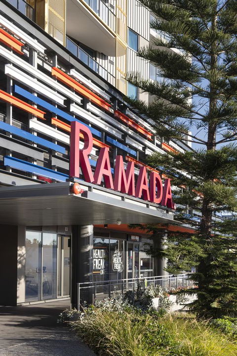 Ramada By Wyndham VetroBlu Scarborough Beach - Accommodation Port Macquarie 4