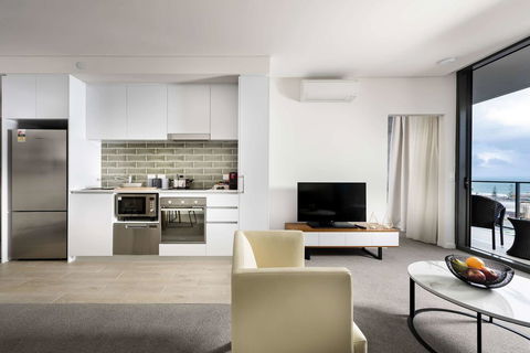Ramada By Wyndham VetroBlu Scarborough Beach - Accommodation Port Macquarie 17