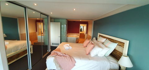 Ocean View-breath Taking Views, Amazing Facilities - Accommodation Port Macquarie 5