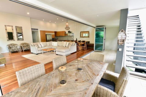 East On Byron - Accommodation Port Macquarie 14